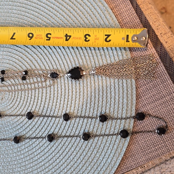 LIZ CLAIBORNE WOMEN'S FASHION JEWELRY BUNDLE OF 2 LONG NECKLACES - Picture 8 of 12